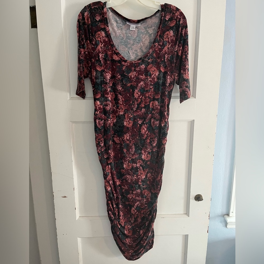 XL maternity dress